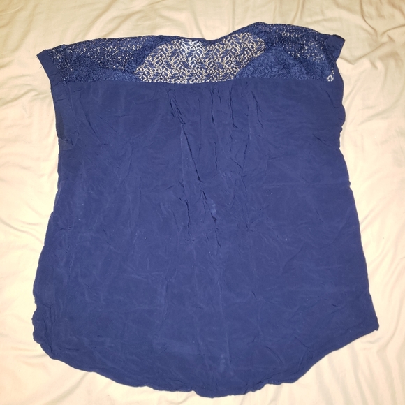 Top - Picture 2 of 3